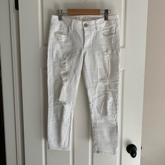 *SOLD* AE distressed cropped jegging - Picture 4 of 9